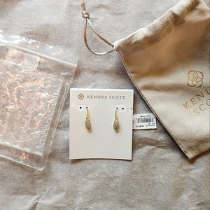NWT Kendra Scott Grayson Drop Earrings